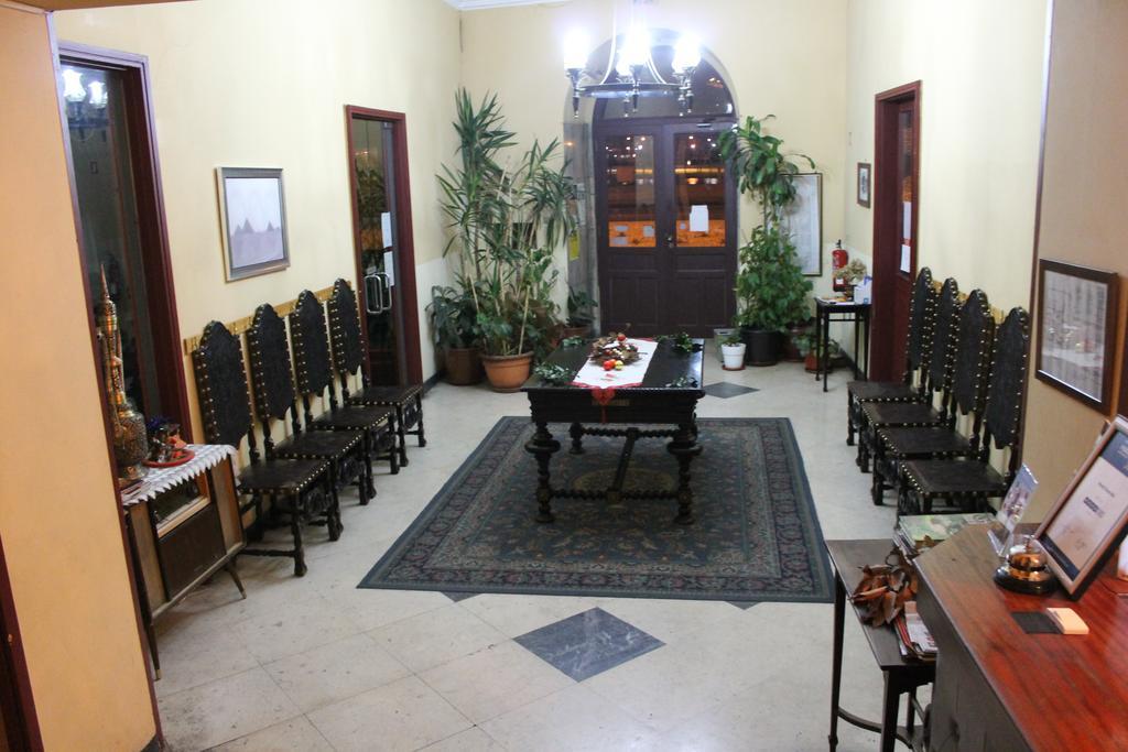 Hostel Avenida Коимбра Экстерьер фото