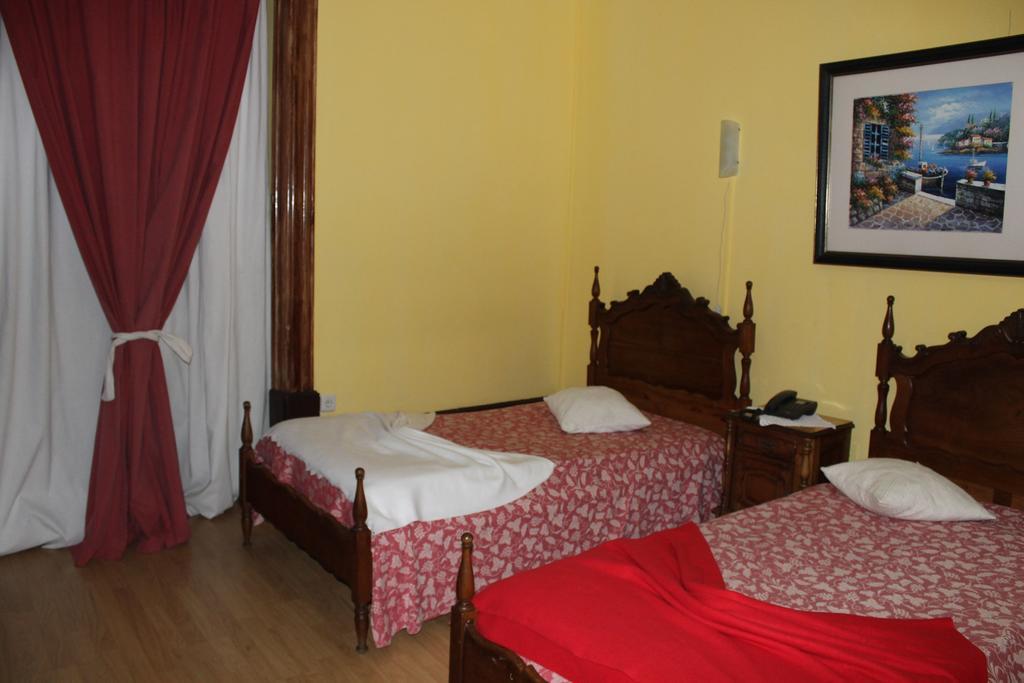 Hostel Avenida Коимбра Экстерьер фото