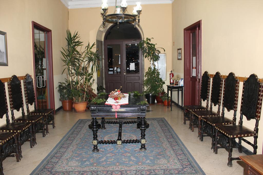 Hostel Avenida Коимбра Экстерьер фото