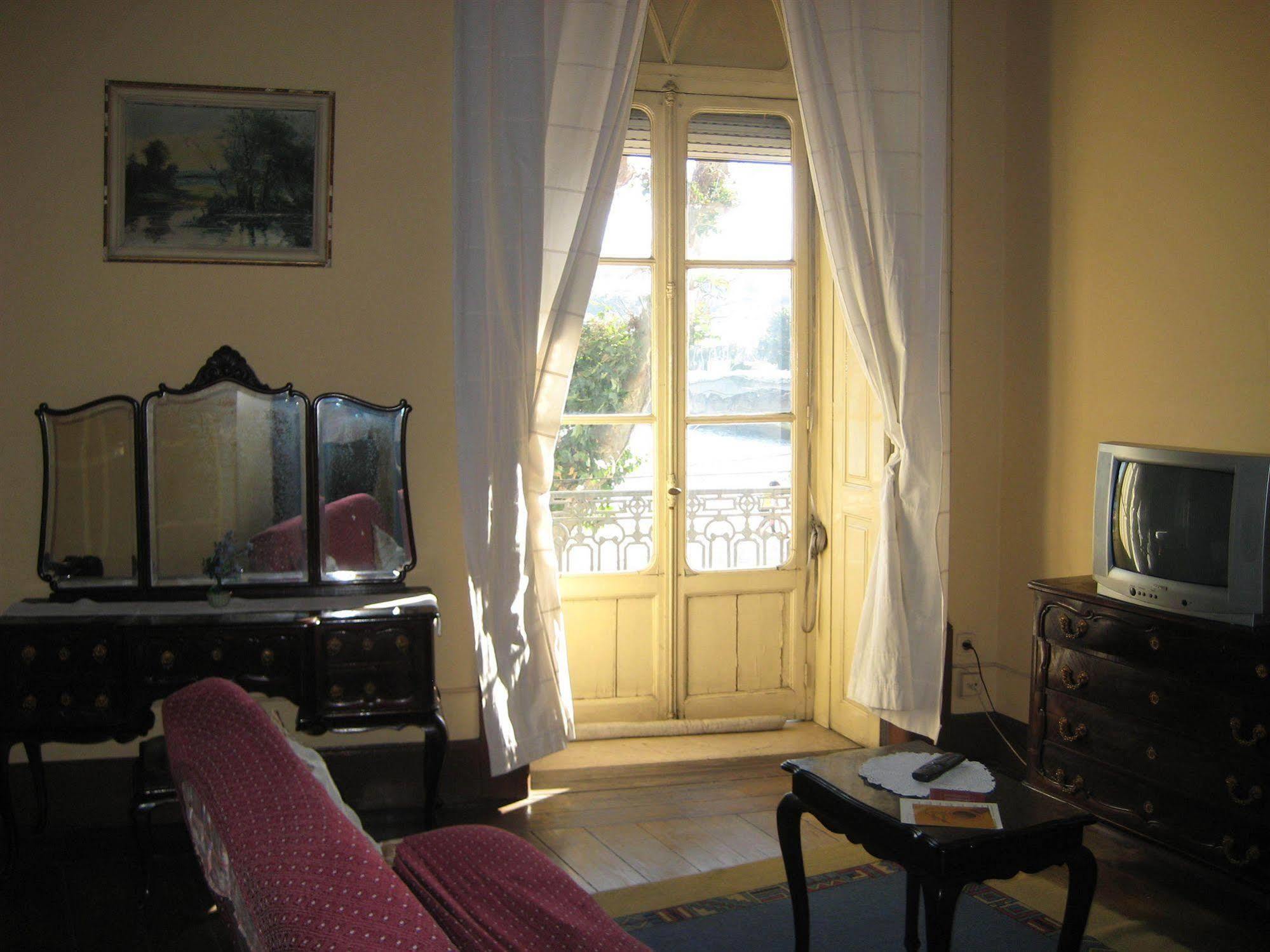 Hostel Avenida Коимбра Экстерьер фото