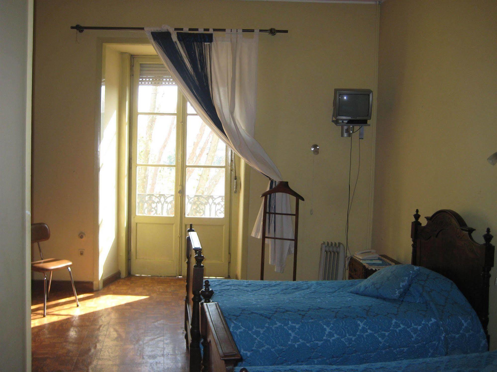 Hostel Avenida Коимбра Экстерьер фото